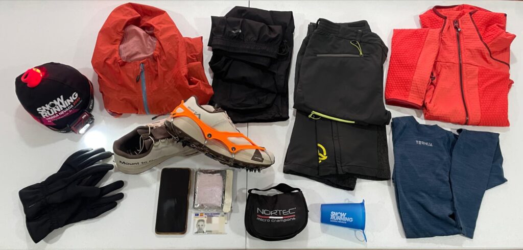 Material obligatorio Snow Running Sierra Nevada